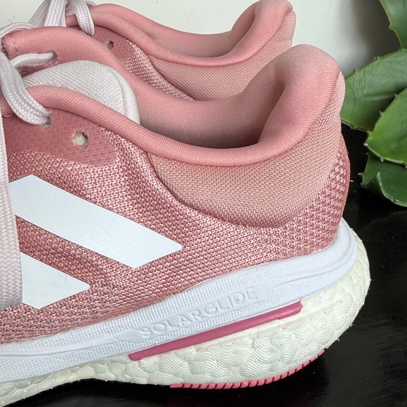 Adidas Solar Glide 5 running shoes in a pink color-way women’s 7.5 - Picture 4 of 8